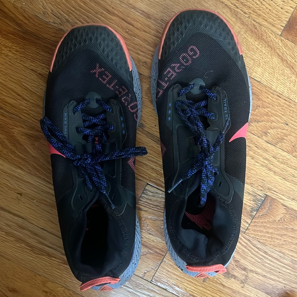 Nike trail sneakers